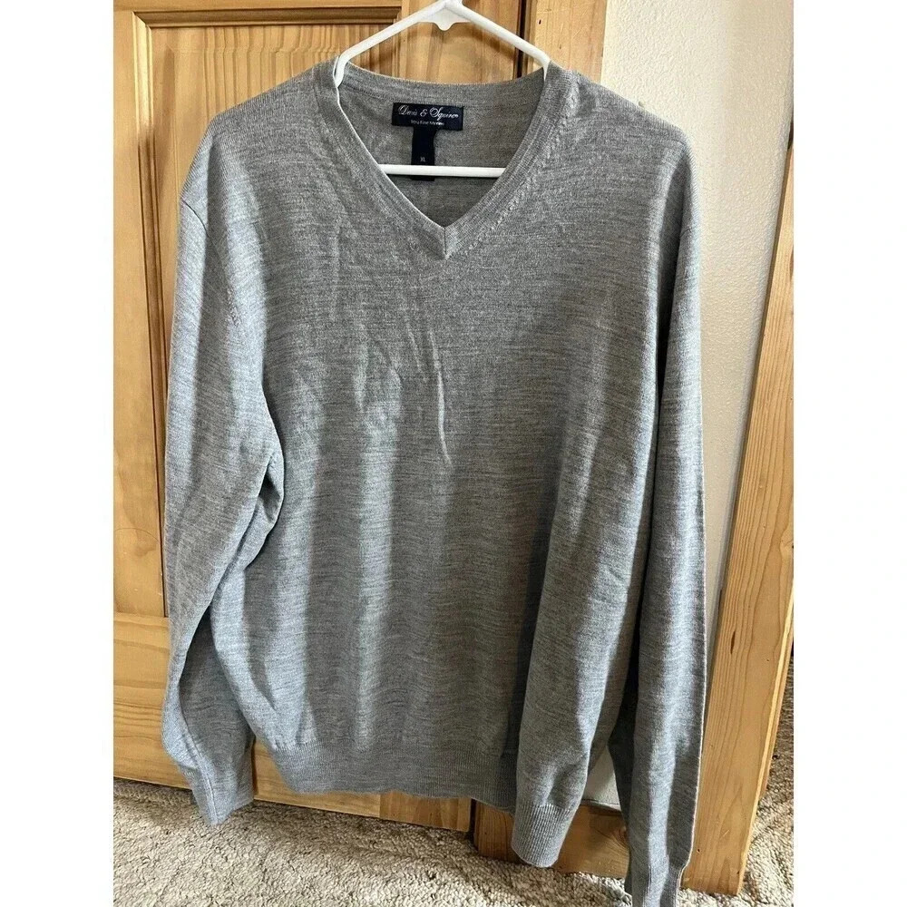Harrison Davis Men’s Grey V-Neck Sweater Knit Extra Fine Merino Wool Xtra Large